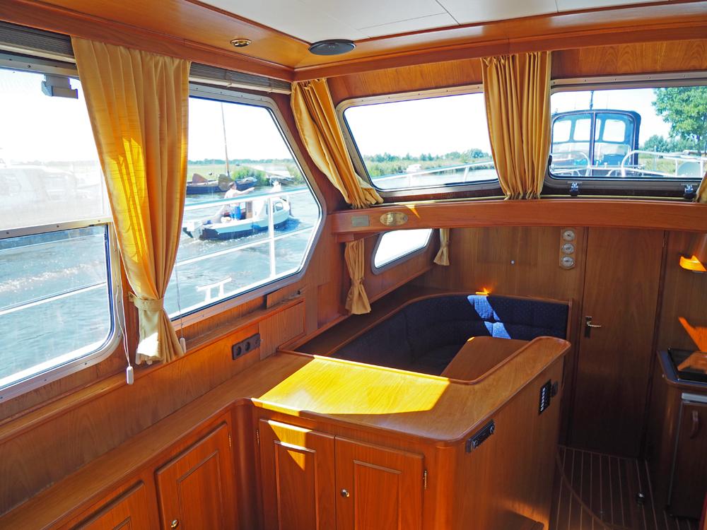 Salon, Innenausstattung